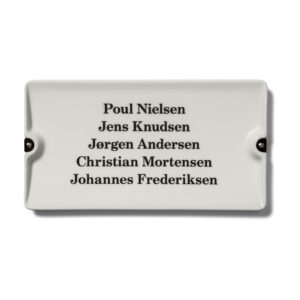 Navneskilt og dørskilt i porcelæn
